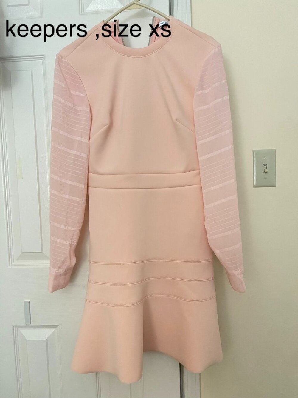 finders keepers . size xs , brand new